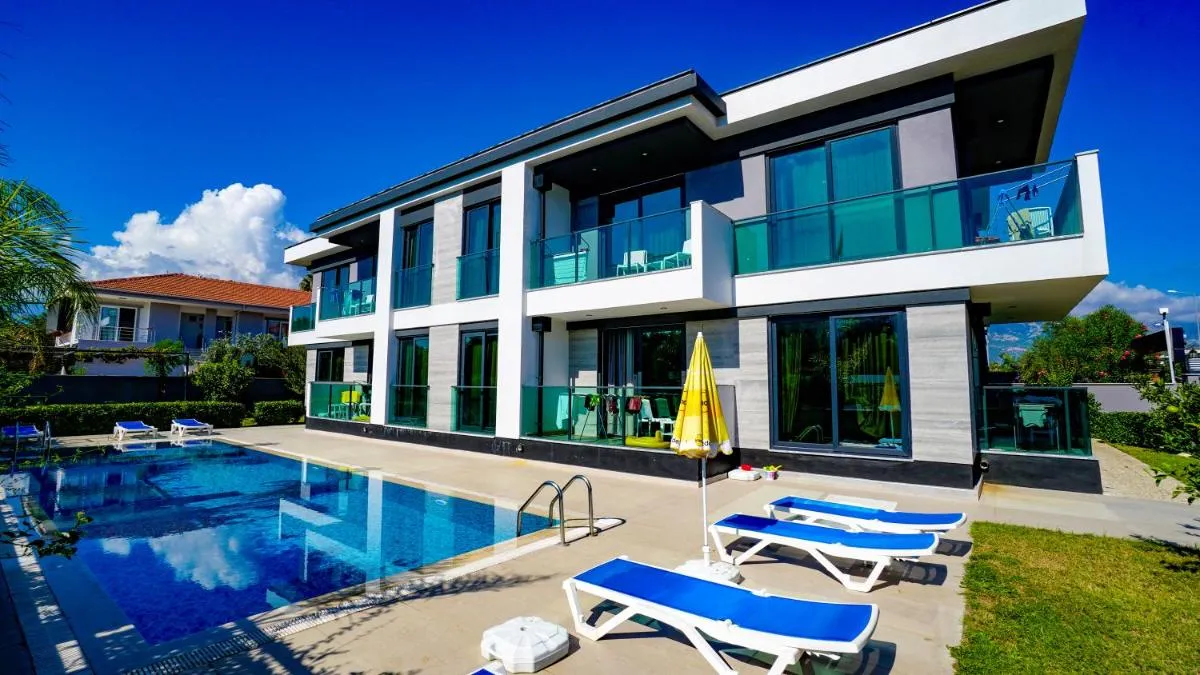 Istanbul Beach Hotel-Sweet Home Apart - Kemer، تركيا