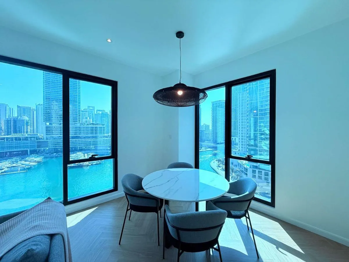 Luxury Upgraded 2BR in Dubai Marina — صورة 2