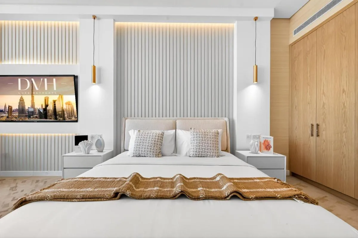 DVH Luxe Retreats at The Palm Tower, Palm Jumeirah, Studio Apartment — صورة 3