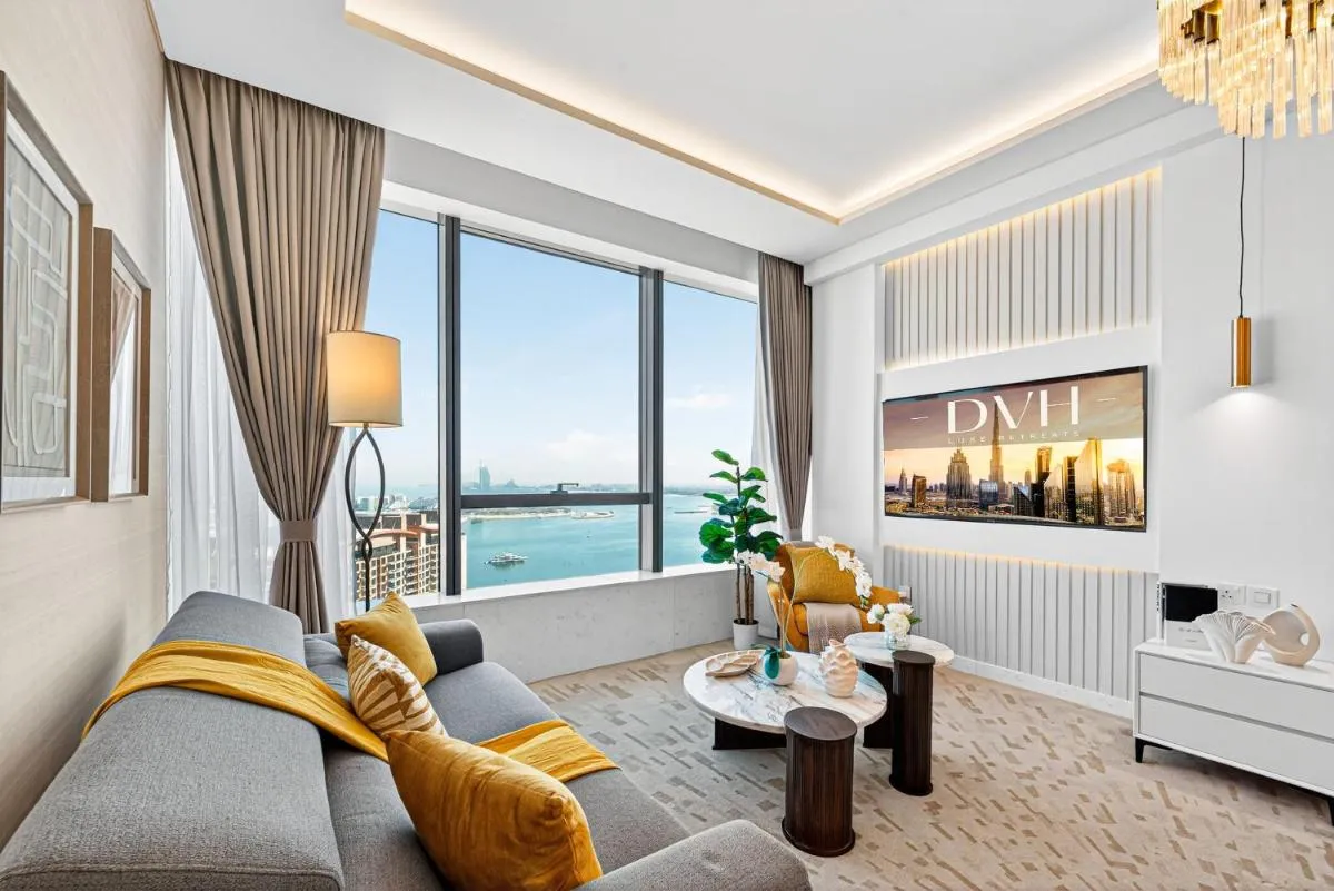 DVH Luxe Retreats at The Palm Tower, Palm Jumeirah, Studio Apartment