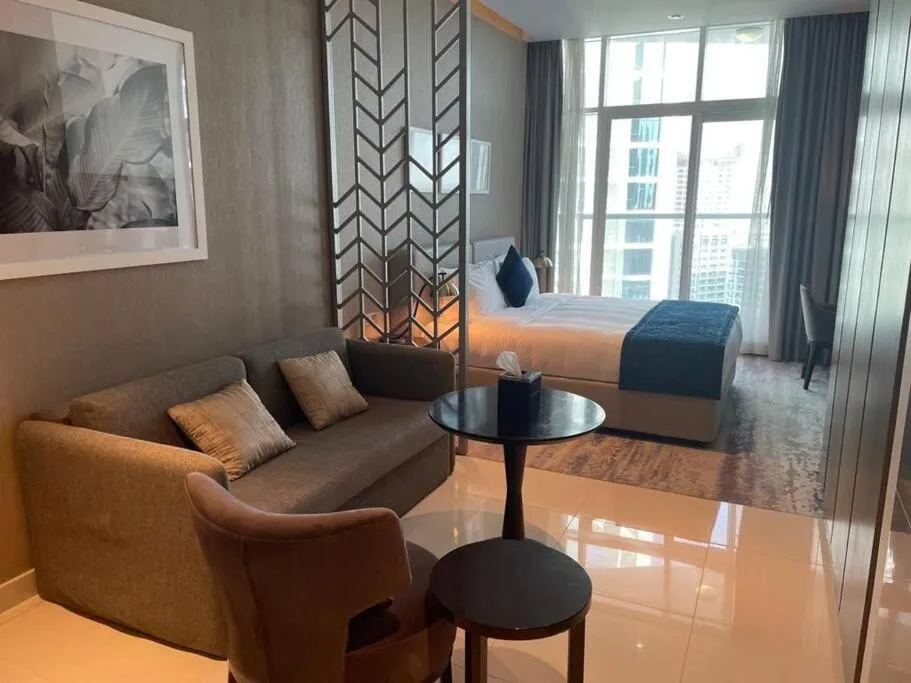 Canal View, Luxurious Studio In Downtown Dubai — صورة 2