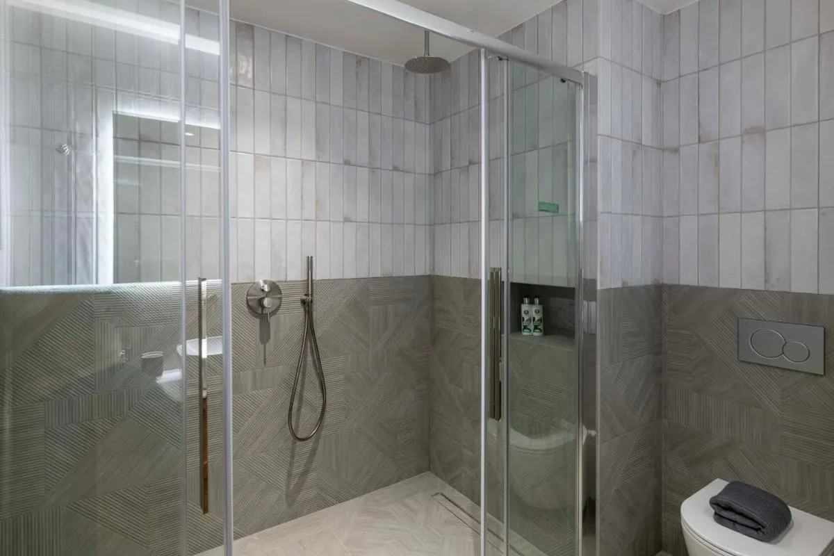 باري أثينا — صورة 4