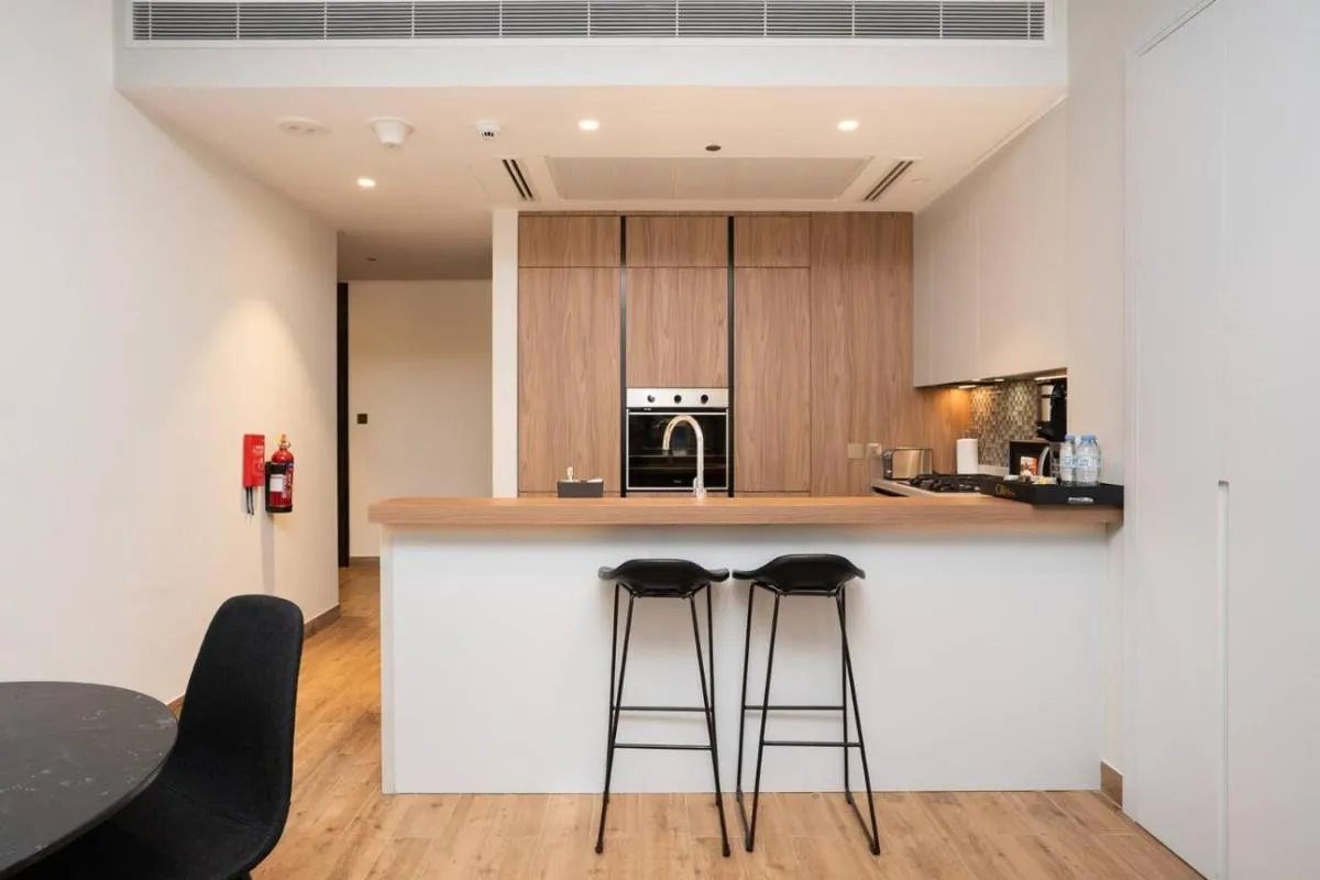 CitiHome - Iconic 1BR Jumeirah Living Marina Gate — صورة 4
