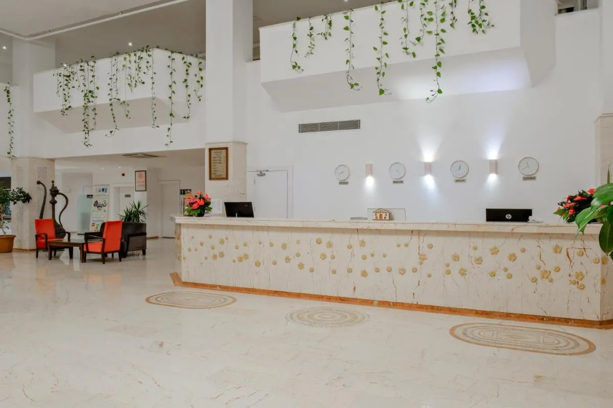 Sural Hotel — صورة 4