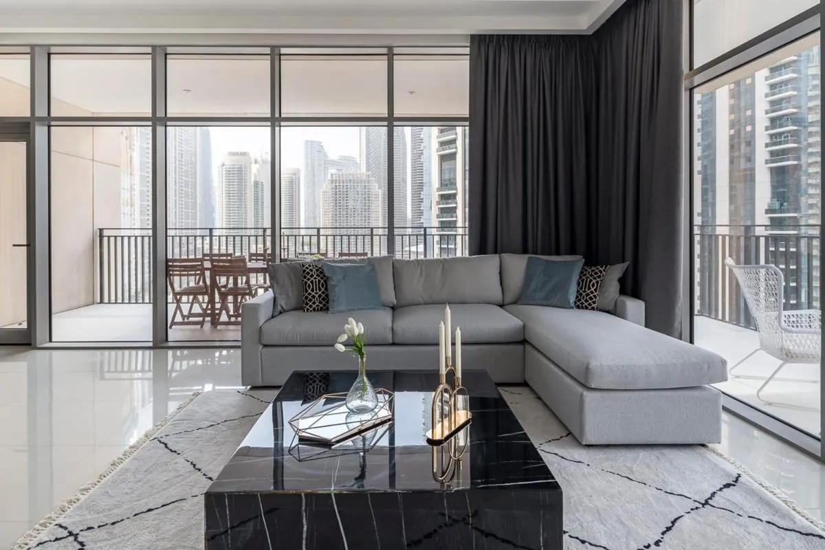 ⁨Frank Porter - Boulevard Crescent⁩ — صورة 28