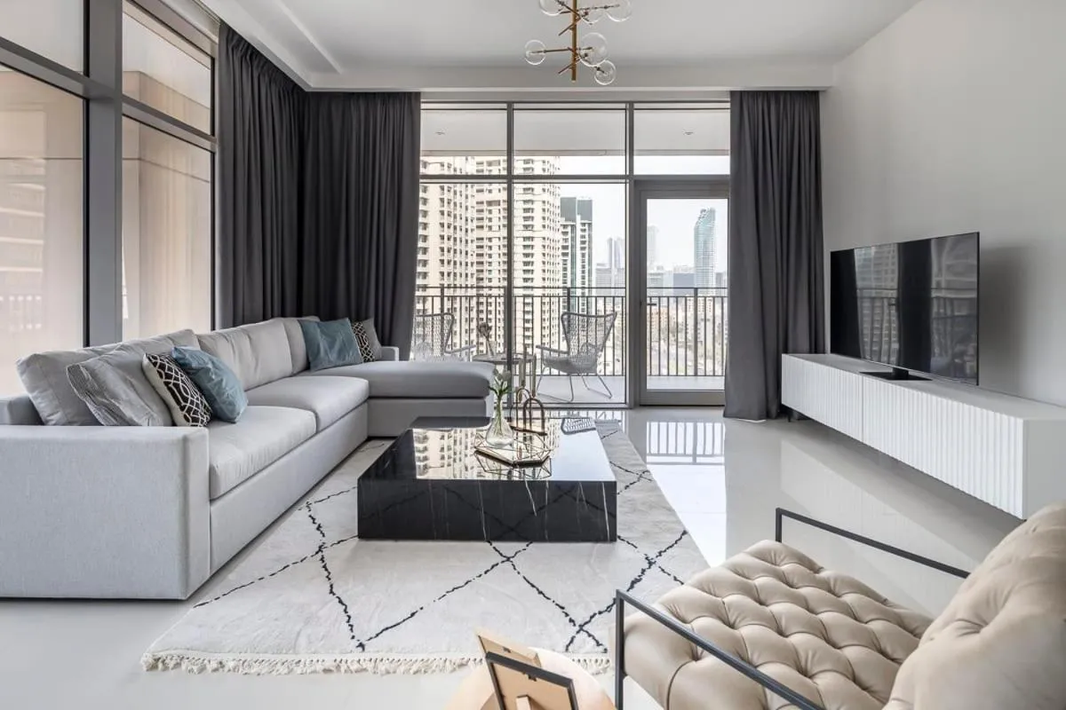 ⁨Frank Porter - Boulevard Crescent⁩ — صورة 29