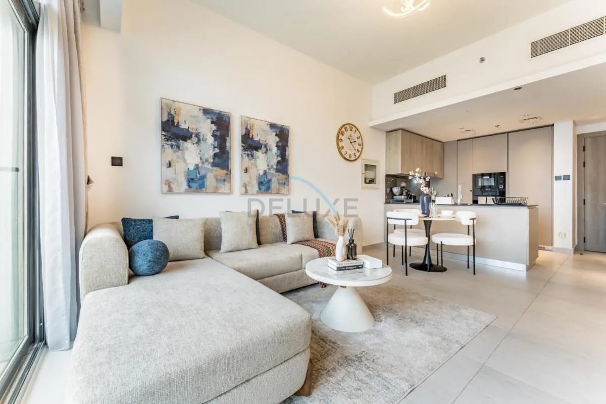 Community View 1BR, Just 15minutes to Miracle Garden - Oxford Boulevard, Jumeirah Village Circle by Deluxe Holiday Homes — صورة 2