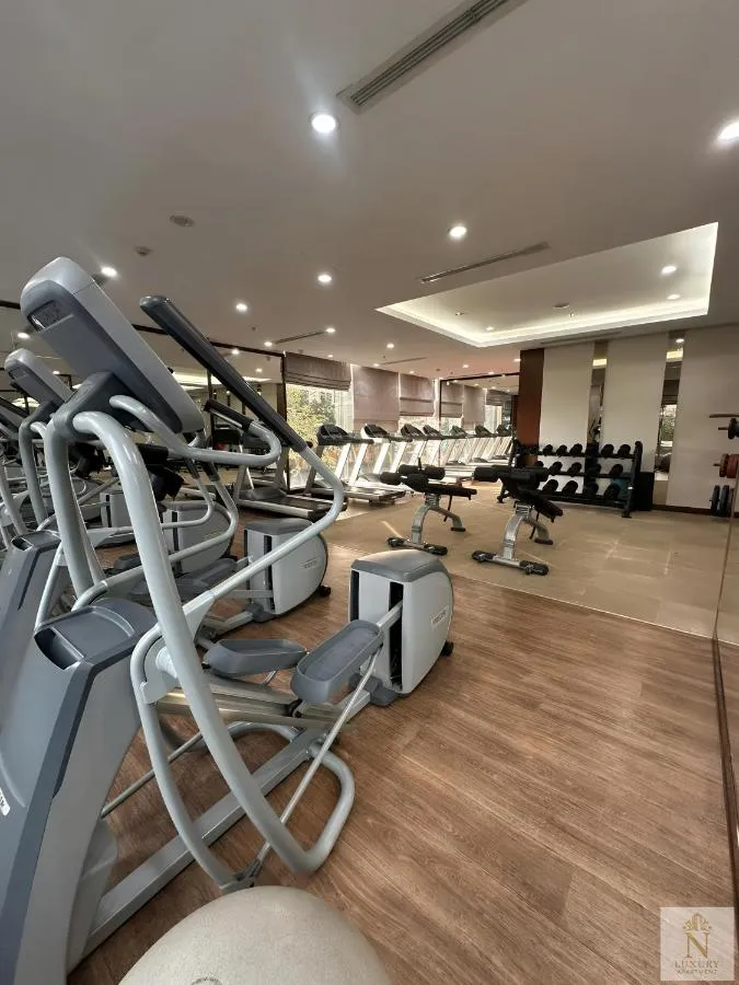 رغال ين لاندمارك سايغون — صورة 2