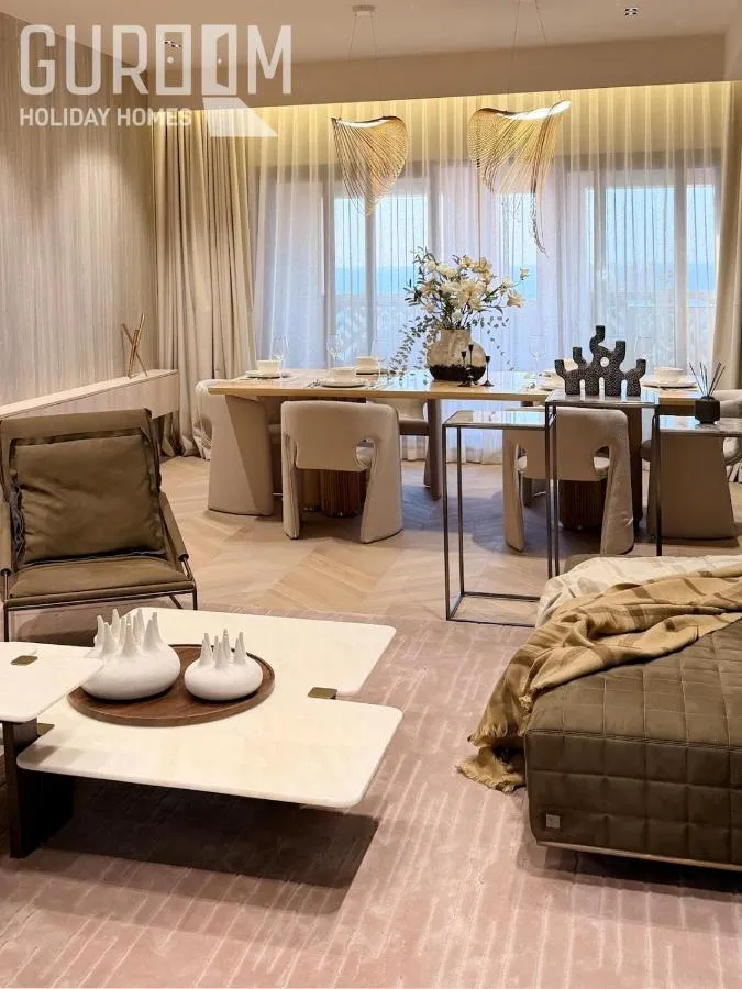 Amazing 4 BR on Palm Jumeirah with super sea view - دبي، الإمارات