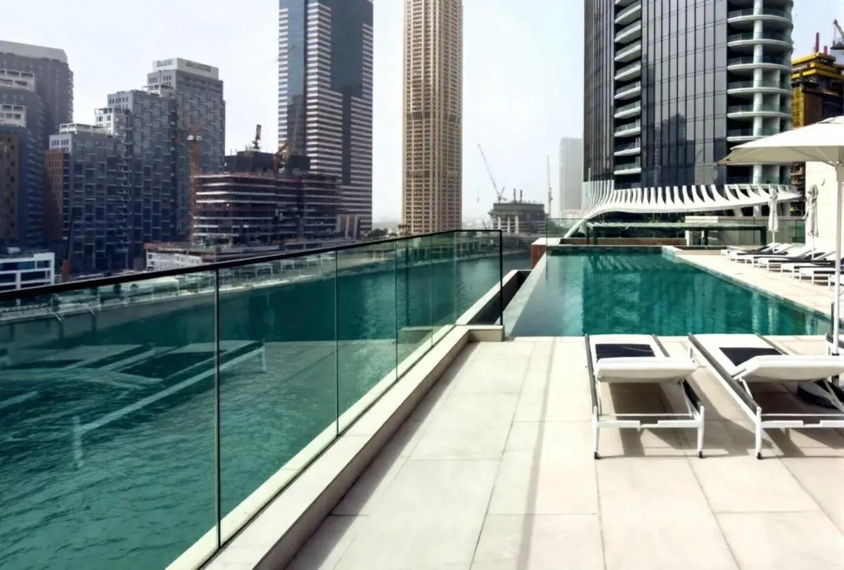 هوغي لاكشري واتيرفرونت دوبليكس ين ذا بينينسولا 5 — صورة 2