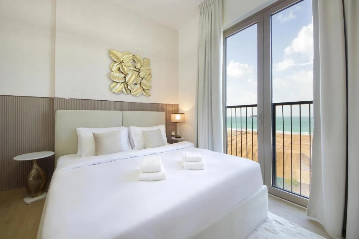 Stylish Apartment in Le Pont Jumeirah Near Beach