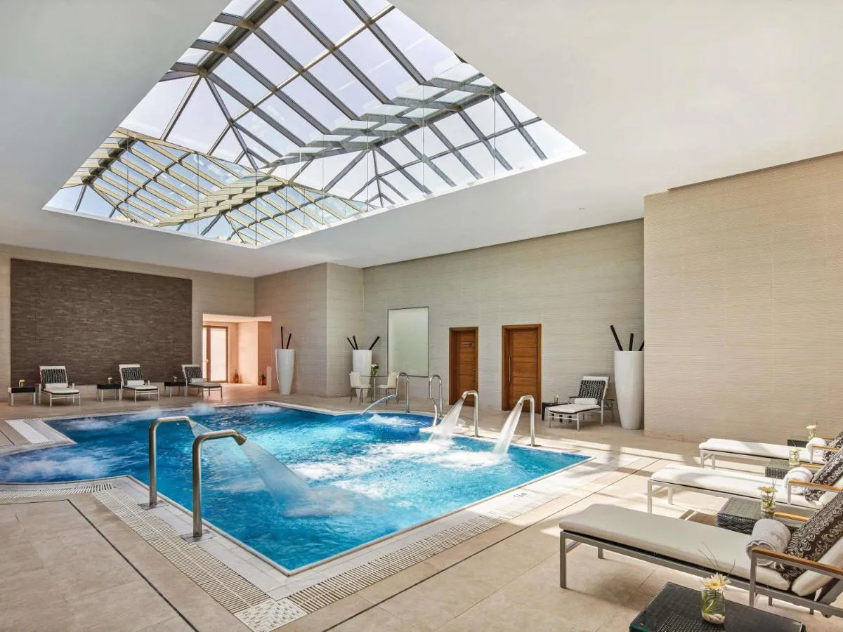 موفنبيك منتجع & سبا تالا باي اقابا - العقبة، الأردن