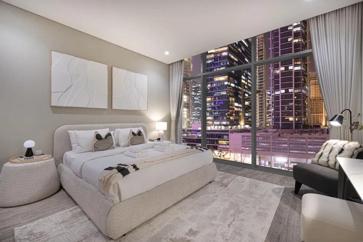 ستايمادا - ذا بينينسولا يكسسلوسيفي سانال فرونت ريتريات - دبي، الإمارات