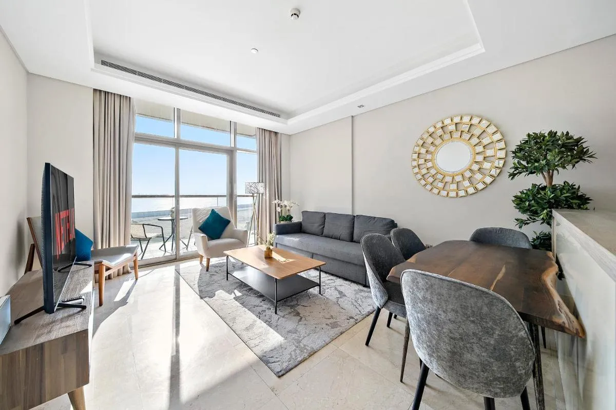 Upscale 1BR with Beach Access on Palm Jumeirah — صورة 2