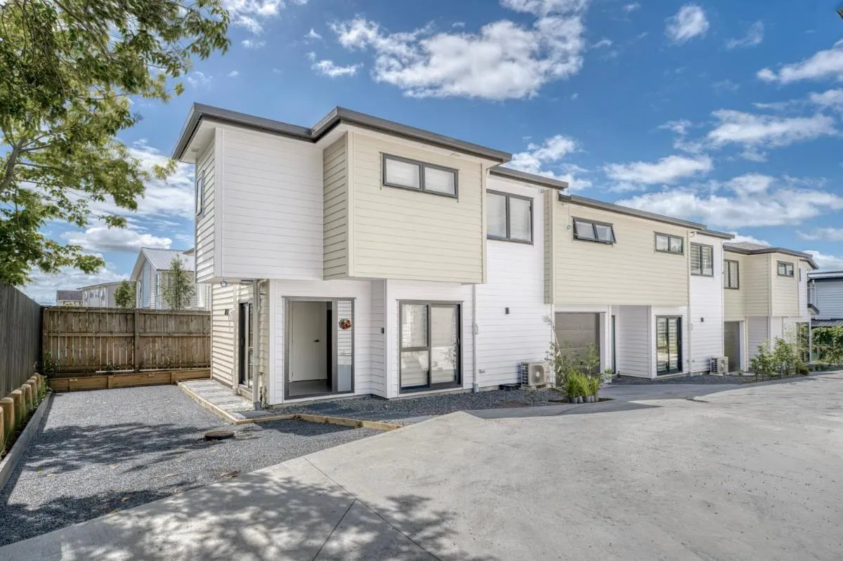 أوكلاند إيربورت ابود 2 كس إنسويتس - أوكلاند، نيوزيلندا