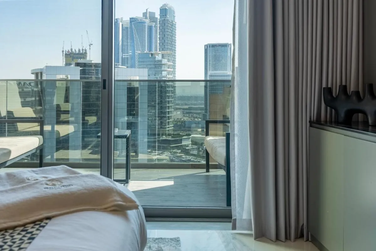 ⁨MAG318, Modern Studio Apartment with Great Amenities and Canal View, 5min Walk to Dubai Mall⁩ — صورة 13