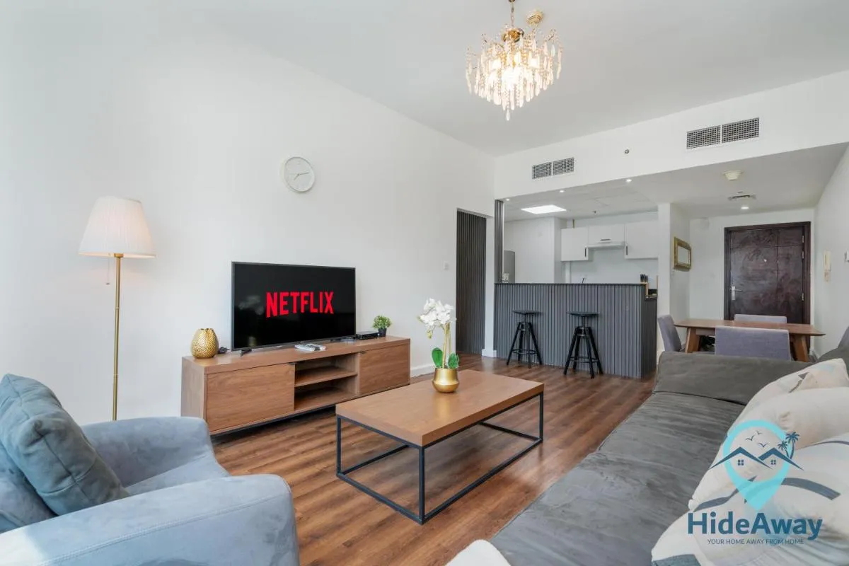 1BR Cozy and Bright Dubai Marina — صورة 2