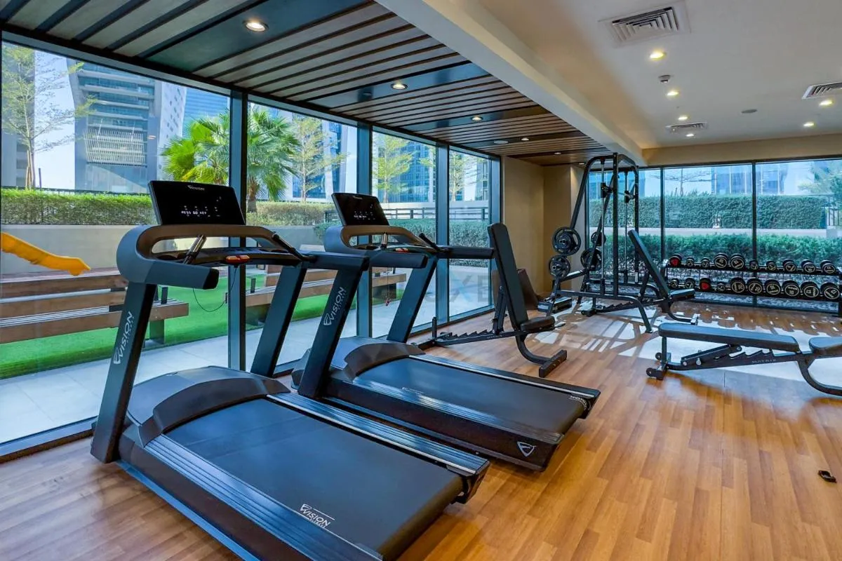 ⁨Dubai Canal and City Views 1BR, Minutes Drive to Burj Khalifa, DAMAC Zada Tower, Business Bay by Deluxe Holiday Homes⁩ — صورة 29