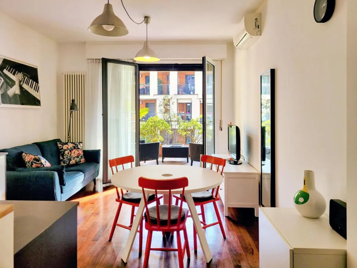 بايسيللو 10 ليفينغ - ميلانو، إيطاليا