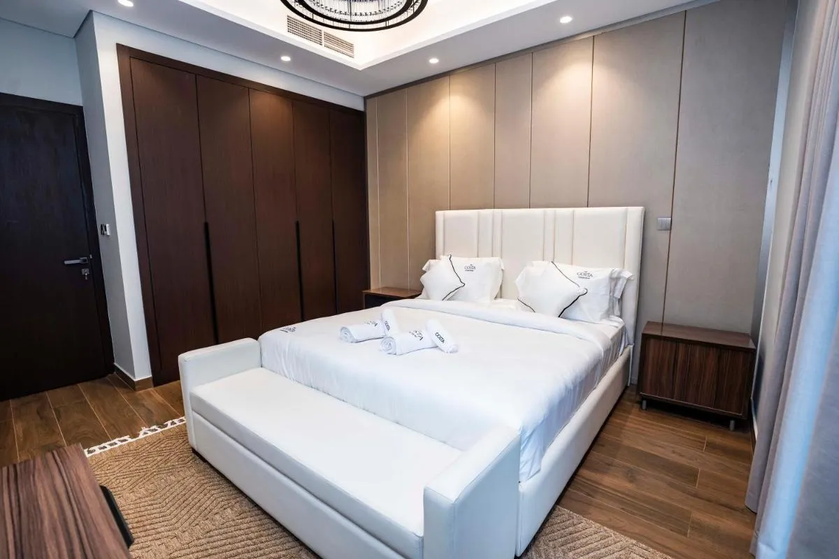 ⁨High-Rise Comfort 2BR in Nobles Tower in Dubai⁩ — صورة 23