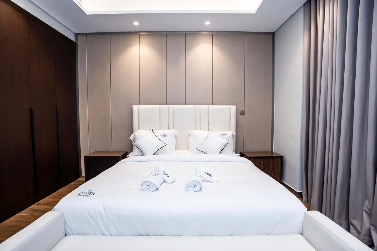 ⁨High-Rise Comfort 2BR in Nobles Tower in Dubai⁩ — صورة 22