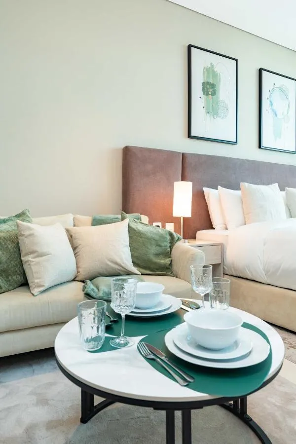 ⁨PVH - Seven Palm - Modern Studio with Beach Access near Palm Jumeirah Mall⁩ — صورة 6