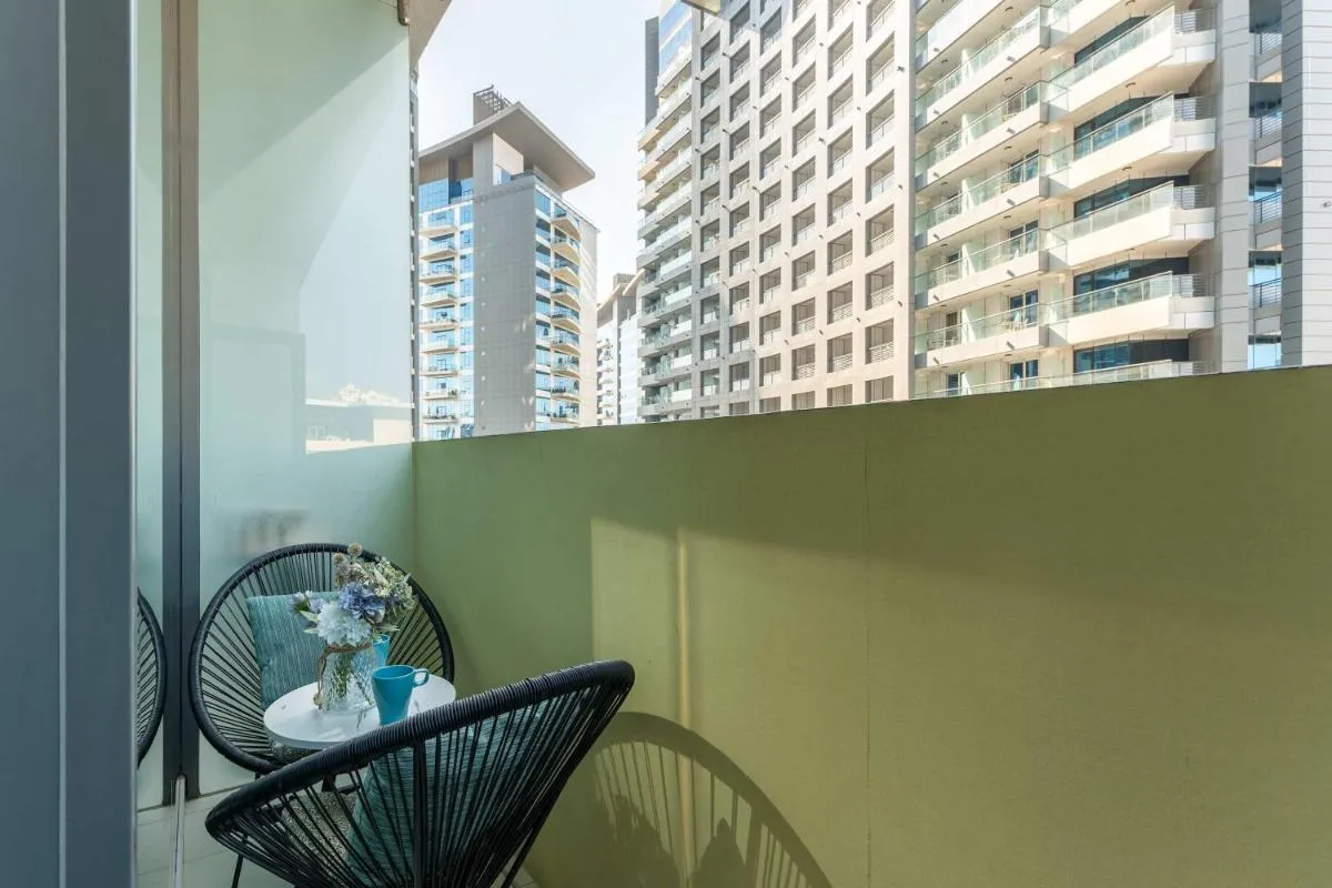 ⁨PVH - Seven Palm - Modern Studio with Beach Access near Palm Jumeirah Mall⁩ — صورة 22