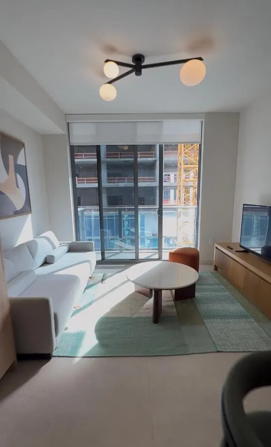 كروسبي ميامي وورلد — صورة 2