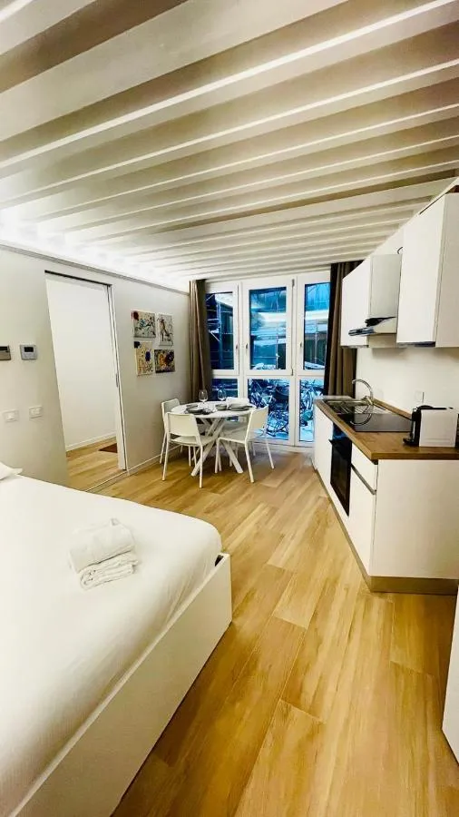 رسيدنزا دلل كولونن - ميلانو، إيطاليا