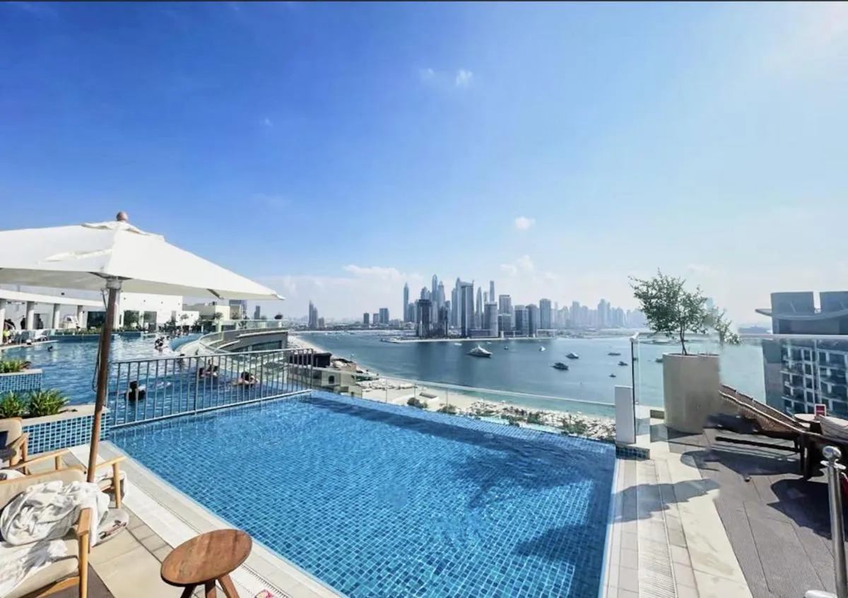 ⁨Palm Jumeirah - Luxe Infinity Pool I Direct Beach Access⁩ — صورة 35