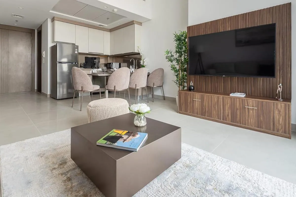 Frank Porter - Bluebell Residence JVC — صورة 4