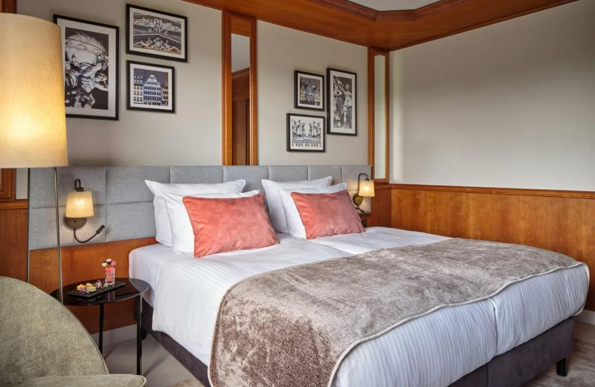 لوناردو فرانكفورت سيتي ساوث — صورة 2