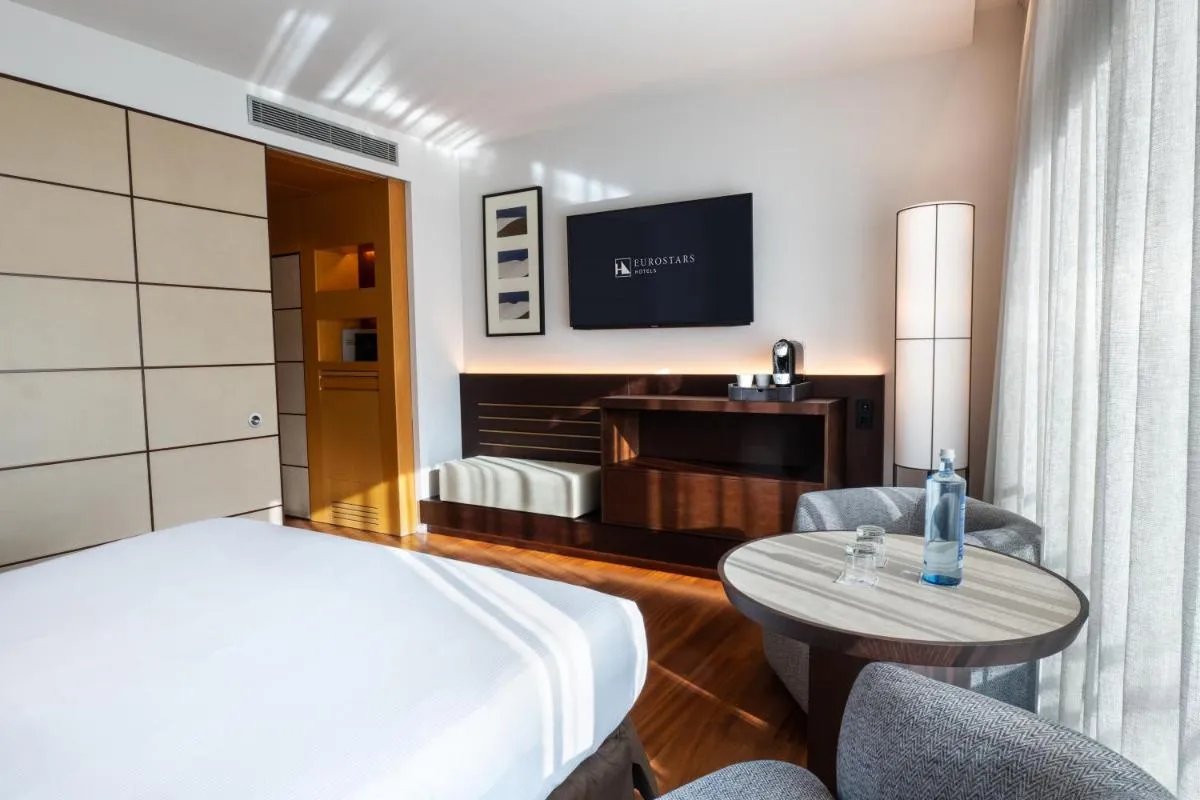 يوروستارز جراند مارينا — صورة 4