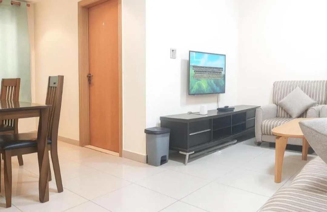 ⁨MONTHLY RENTAL 2BEDROOM VACATION HOME APARTMENT IN SHARJAH DUBAI BORDER BY MAUON TOURISM⁩ — صورة 10