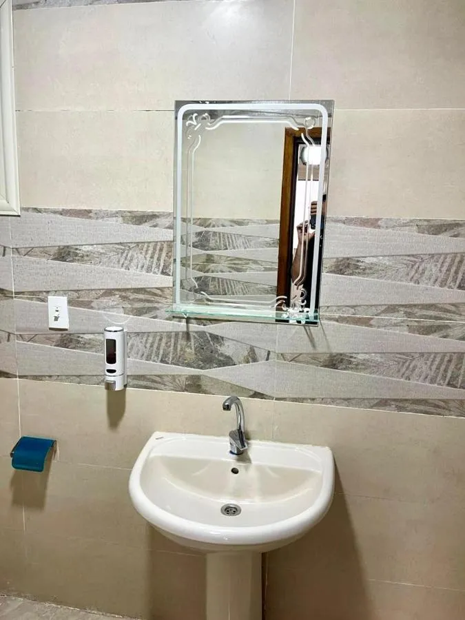 ⁨لاكجري ورينتا بيراميدس⁩ — صورة 3
