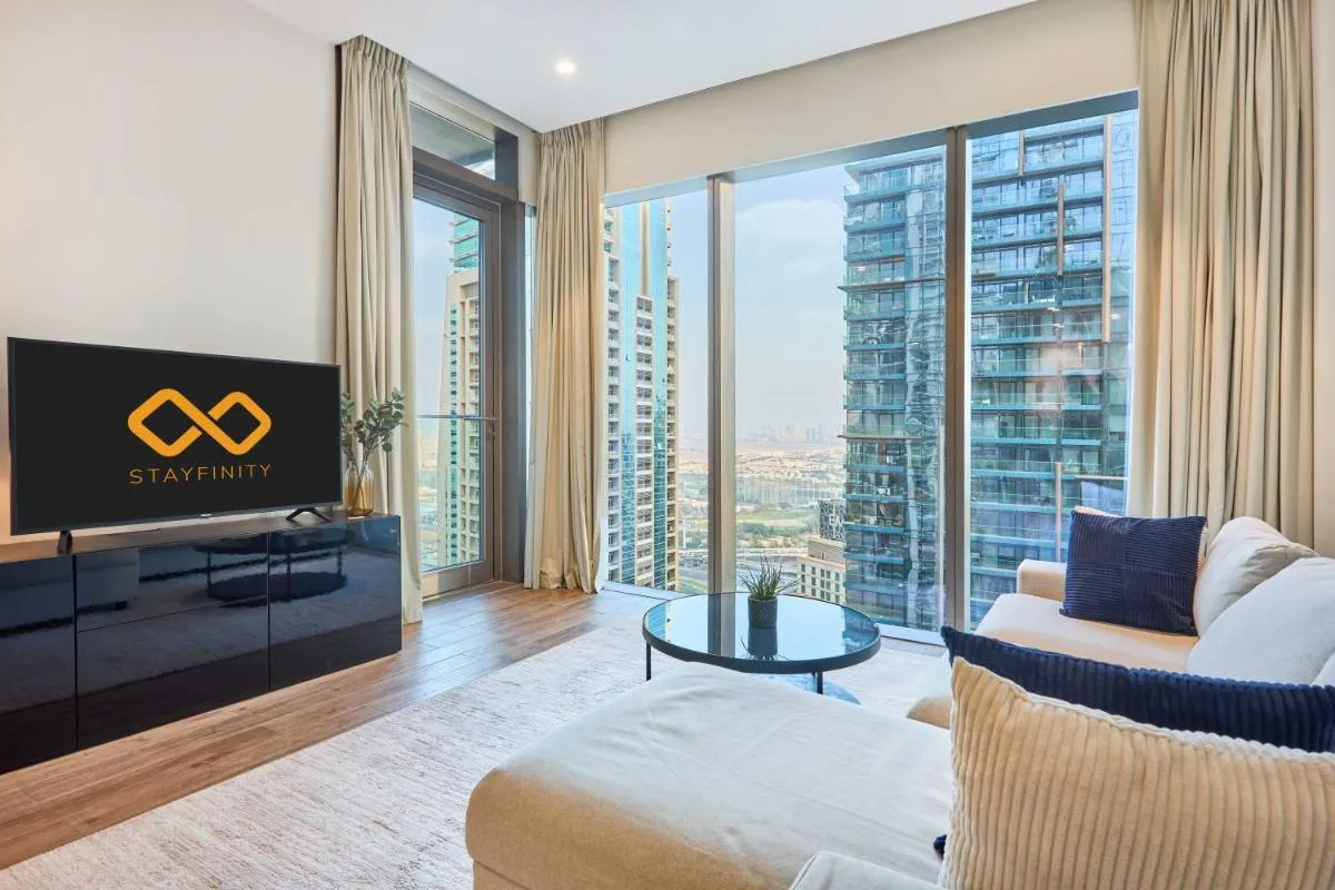 جميرا Living مارينا Gate - Elegant 1BR Canal View Retreat — صورة 3