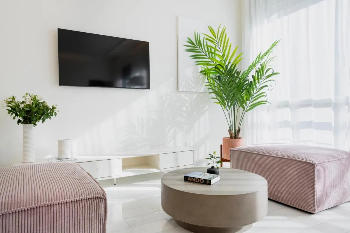 رلستاي مونتنابولون — صورة 2