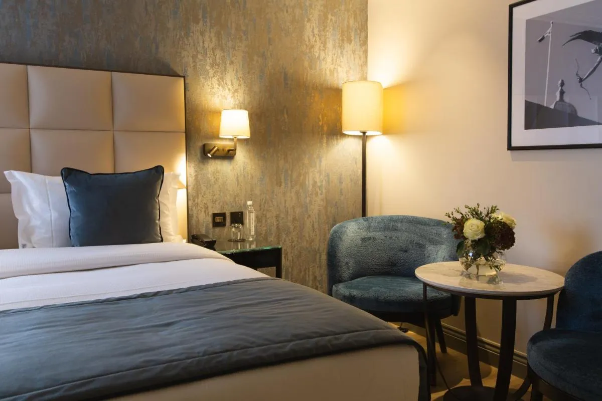 راثبون فيتزروفيا — صورة 2