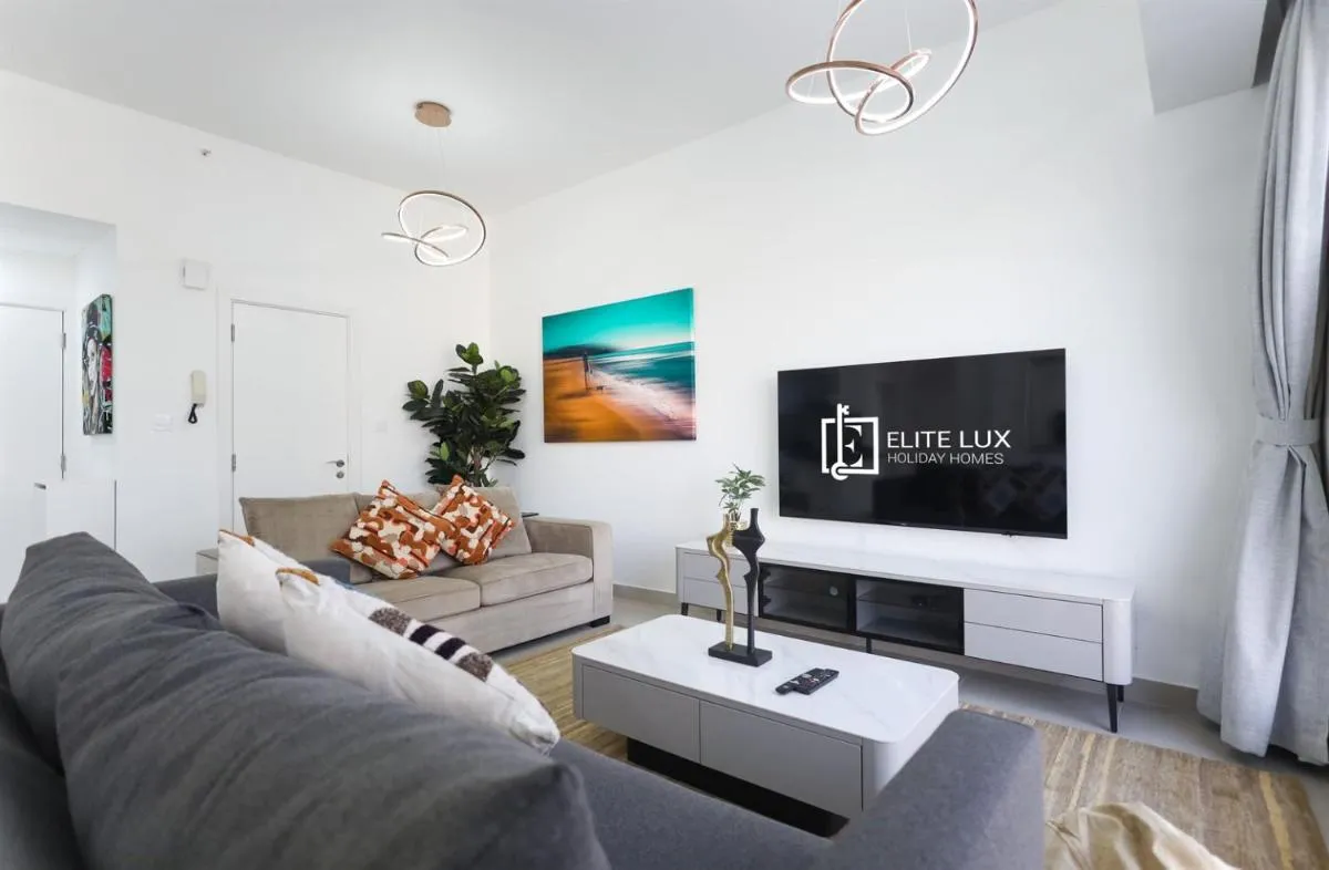 Elite LUX Holiday Homes - Beachside Haven Stylish 1 BHK in JBR Dubai — صورة 2