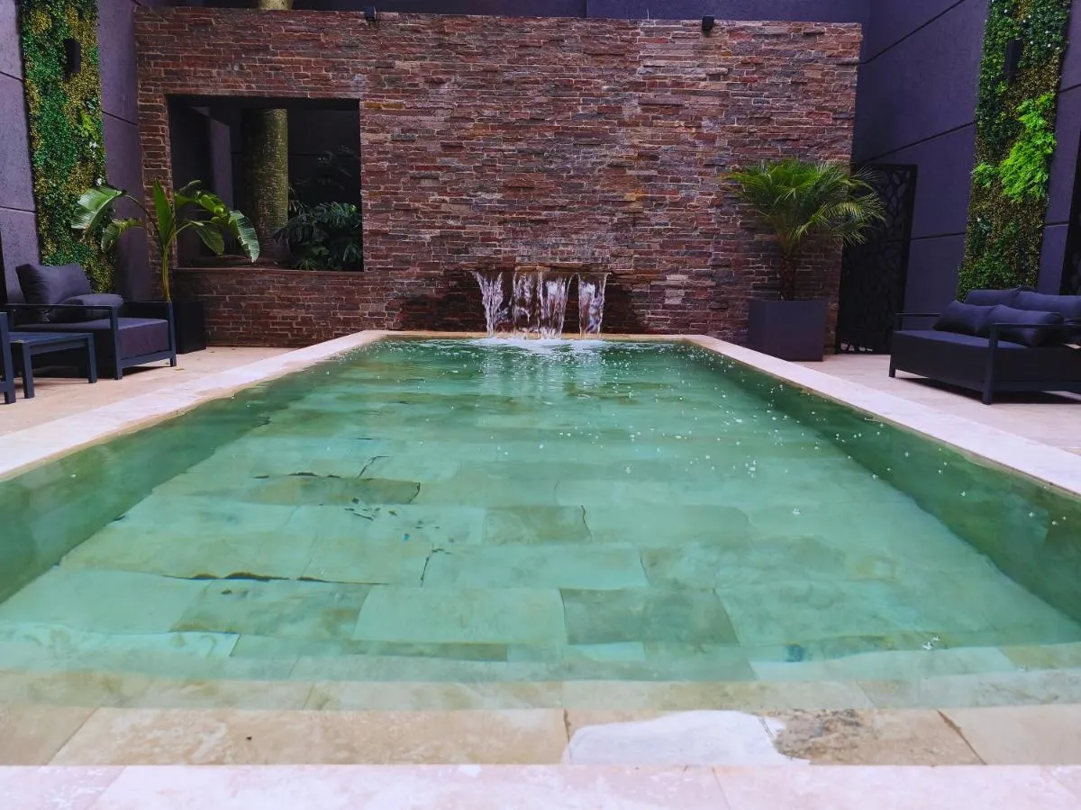 إمباير بونوس ايرس باي هس — صورة 2