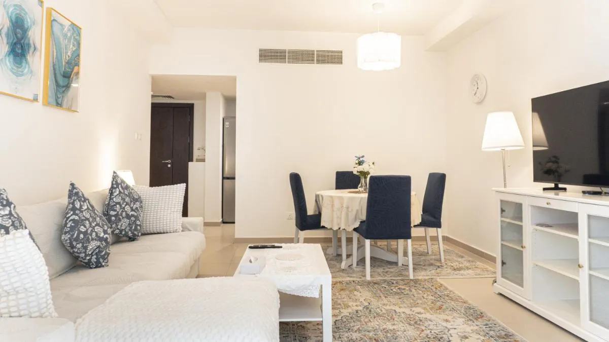 Elegant 1BHK Apartment with Courtyard View in Pacific Al Marjan Island — صورة 3