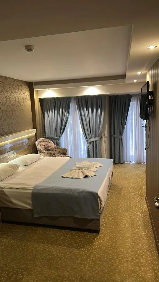 Rain Golden Hotel — صورة 4