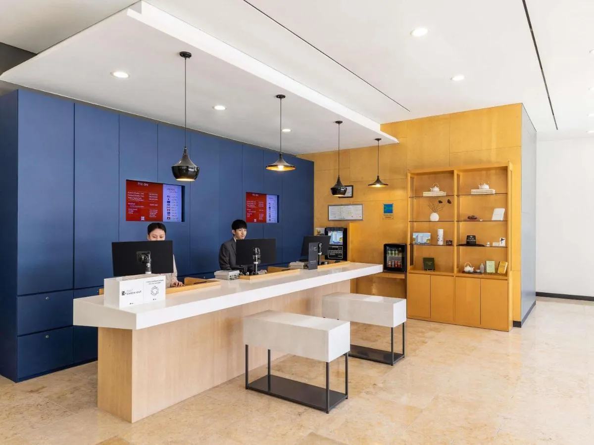 إيبيس يبيس امباسسادور سول ينسادونغ نولي رنوفاتد ين 2025 — صورة 4