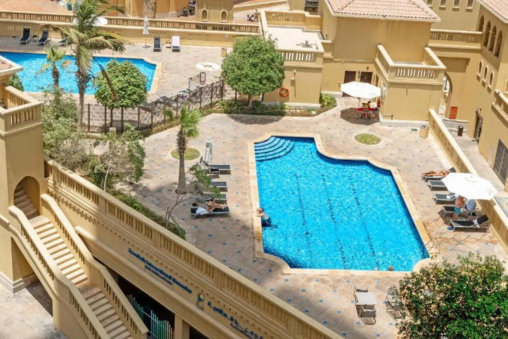 Relaxing Beachfront 2BR Jumeirah Beach Residence Full Sea and Ain Dubai View — صورة 3