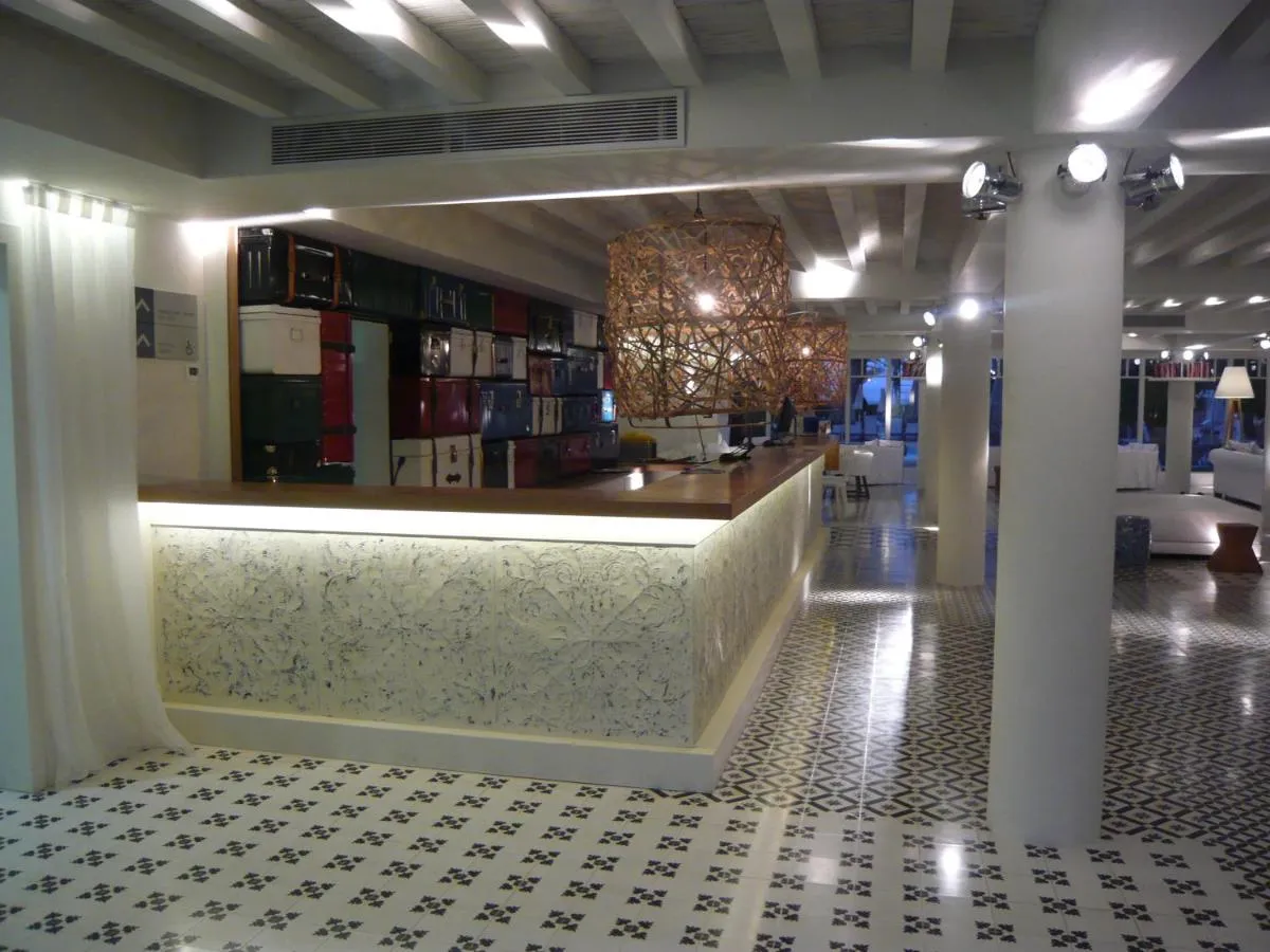 بوتيك ه10 بيغ سور ادولتس ونلي — صورة 4