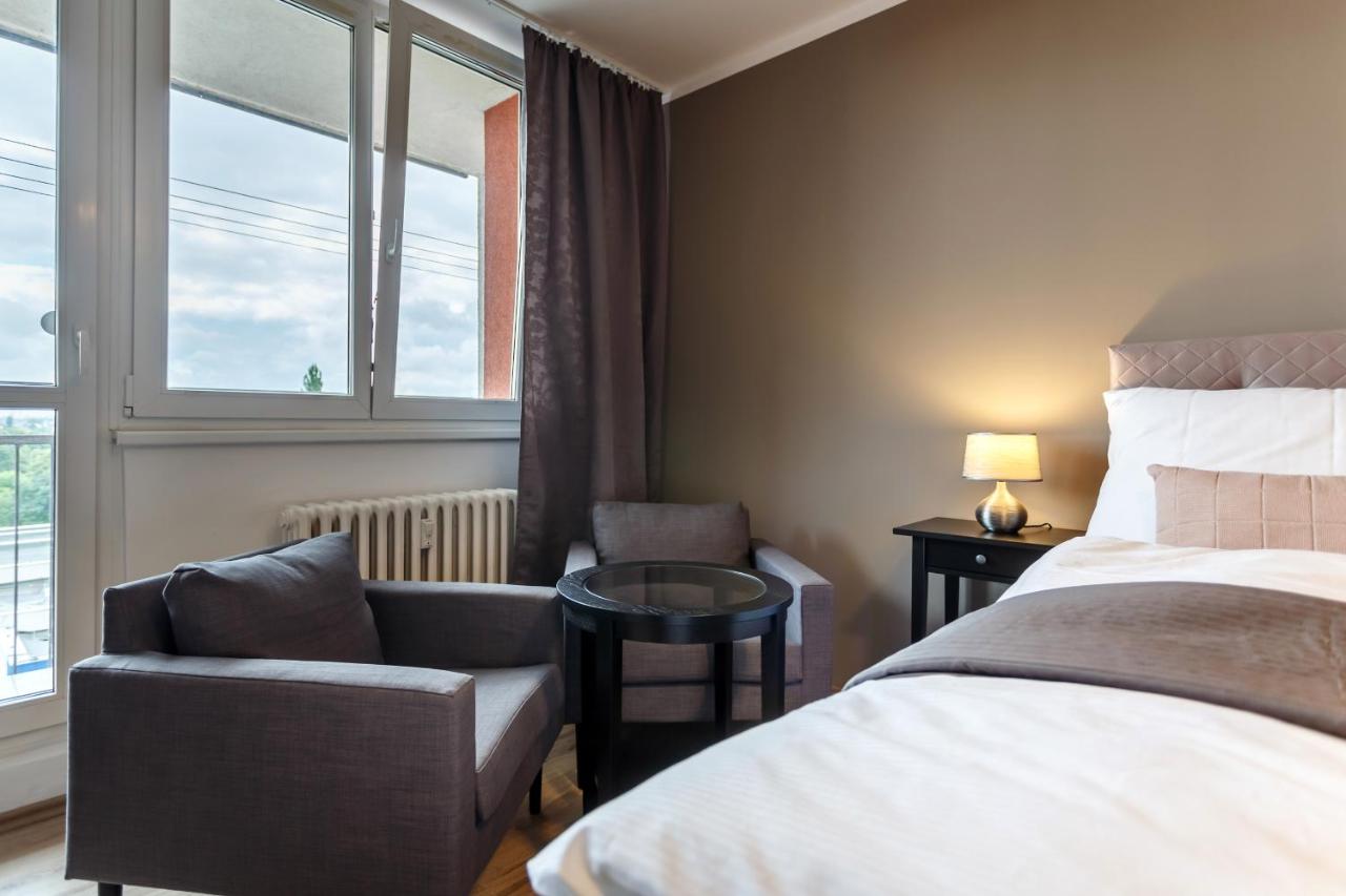 Golden s - Housity