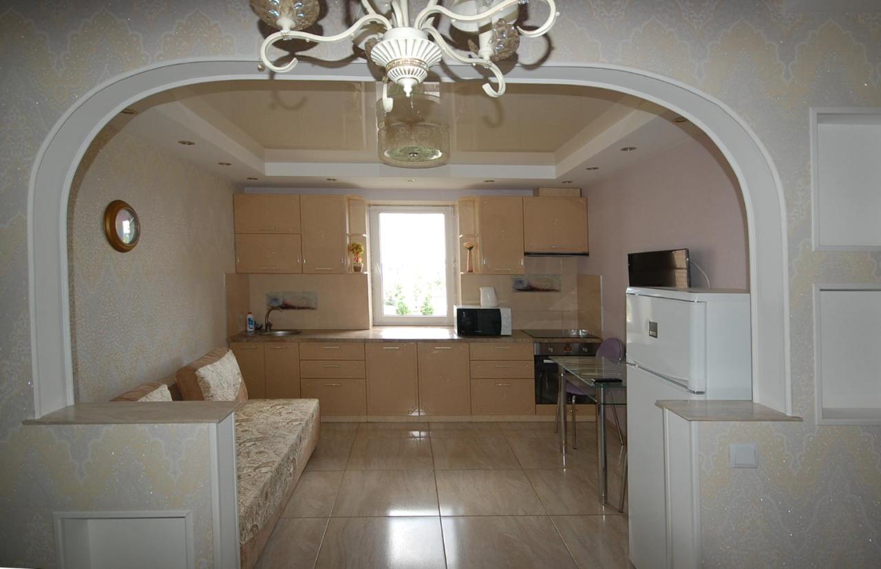 on Oktyabrskaya sq - Housity