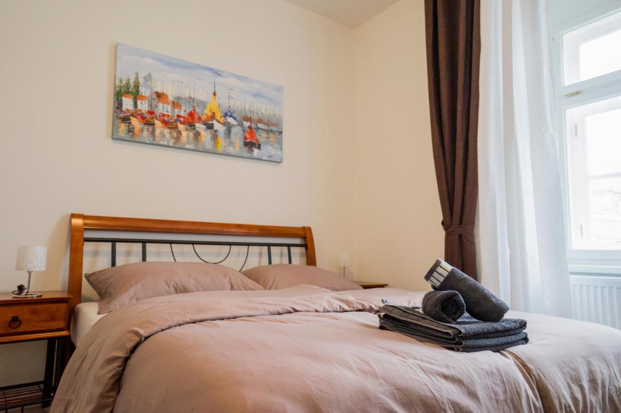 apartmán Záme�?nická 3 - Housity