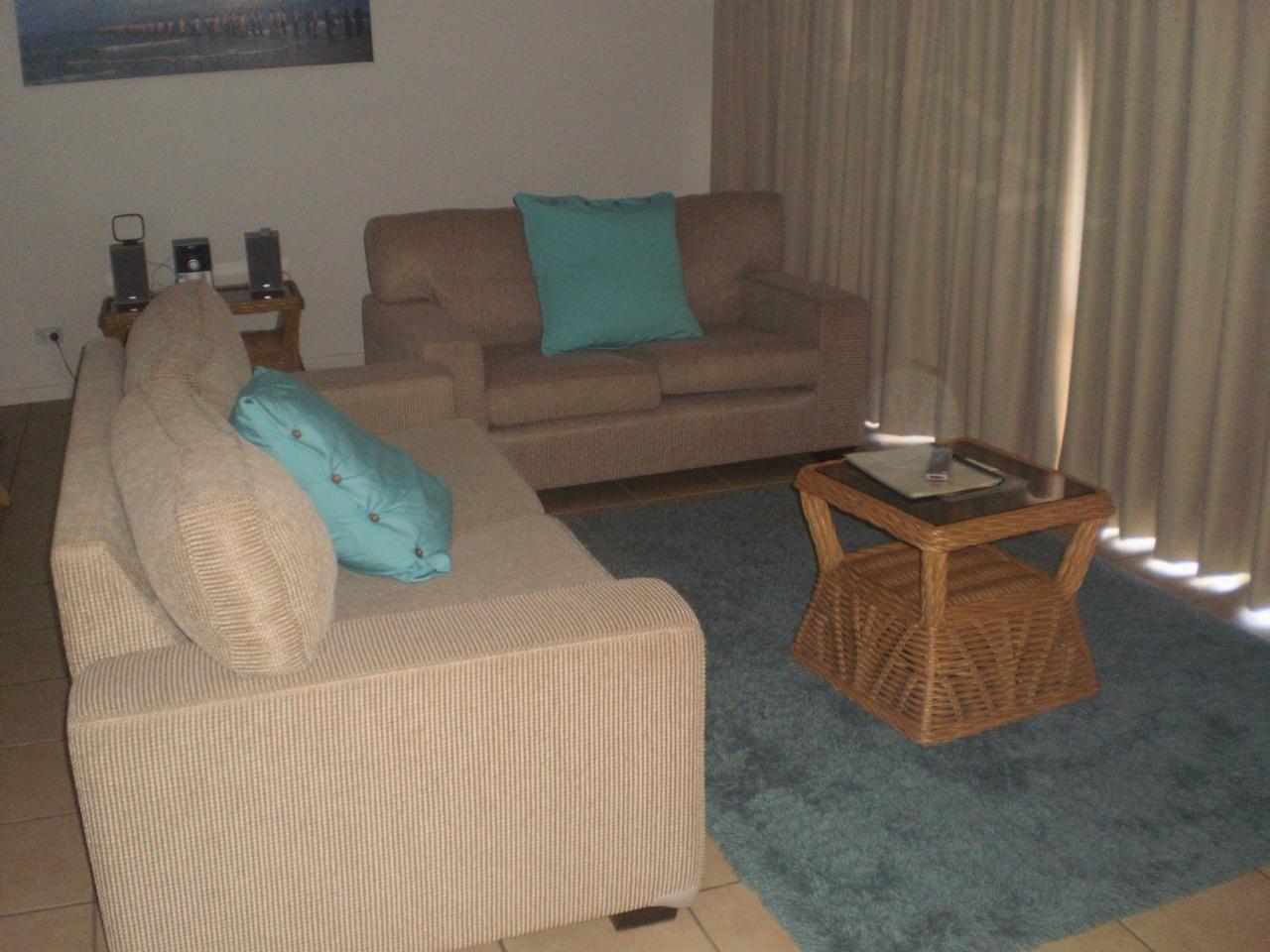 Surf Club Apartments - Housity