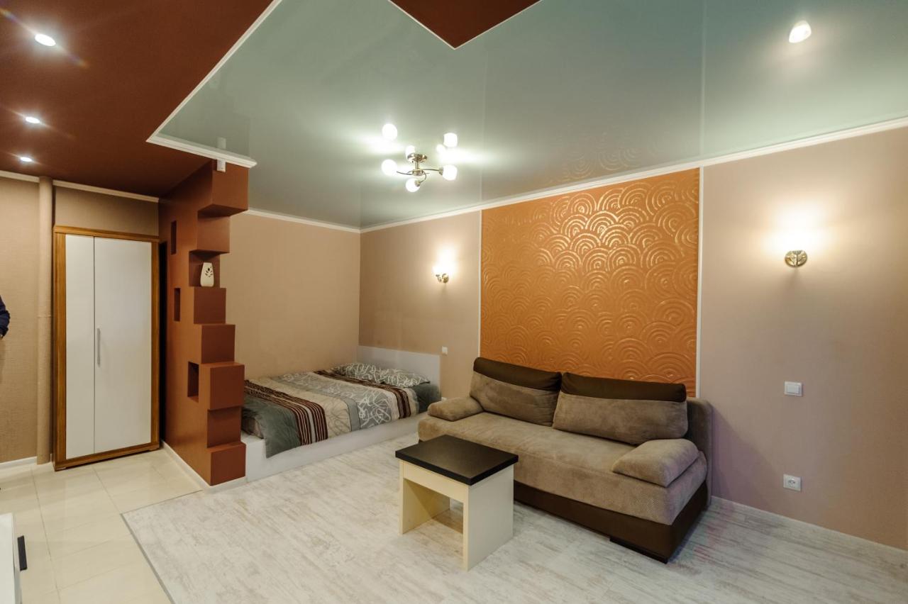 on Nakhimova Ave 103 - Housity